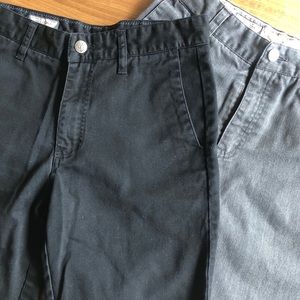 2 Pair of Volcom Stone ShortsUS 28/16